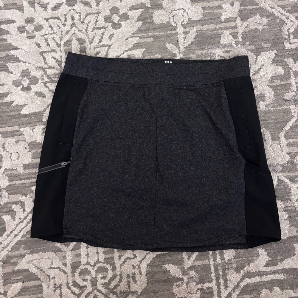 NWOT Title Nine Ascent Skirt 2.0